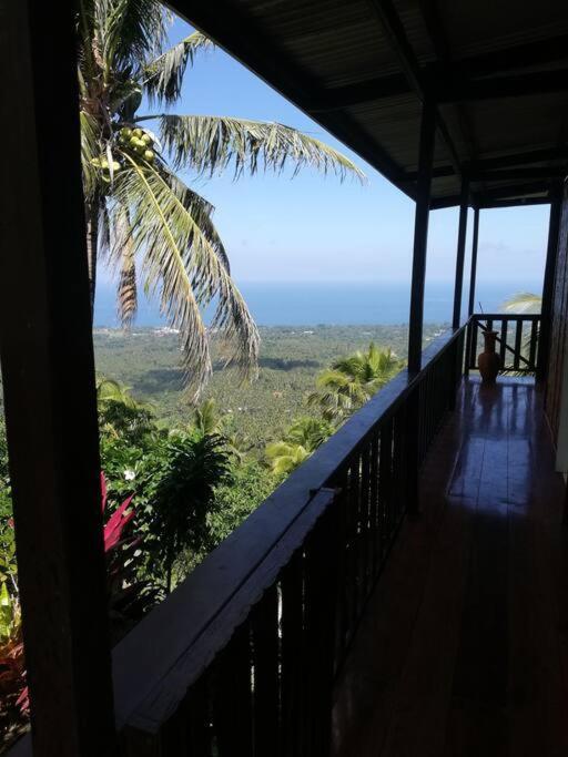 דירות ממבג'או The Balcony Of The Camiguin Island מראה חיצוני תמונה