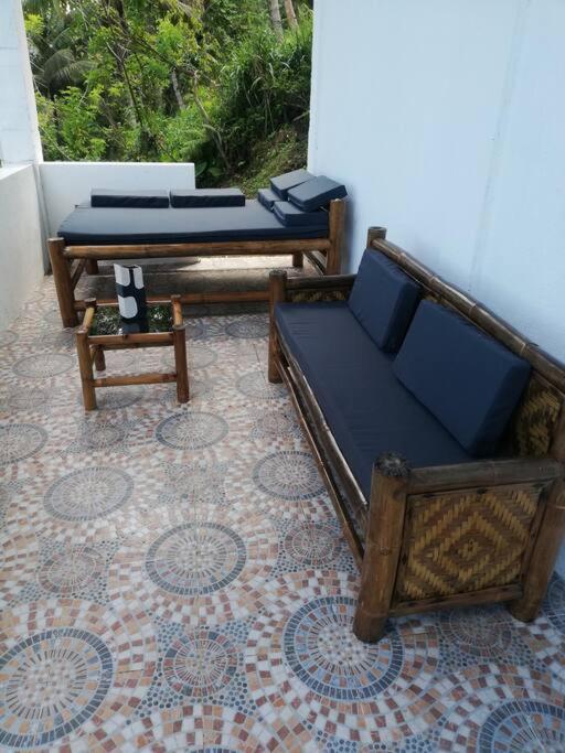 דירות ממבג'או The Balcony Of The Camiguin Island מראה חיצוני תמונה
