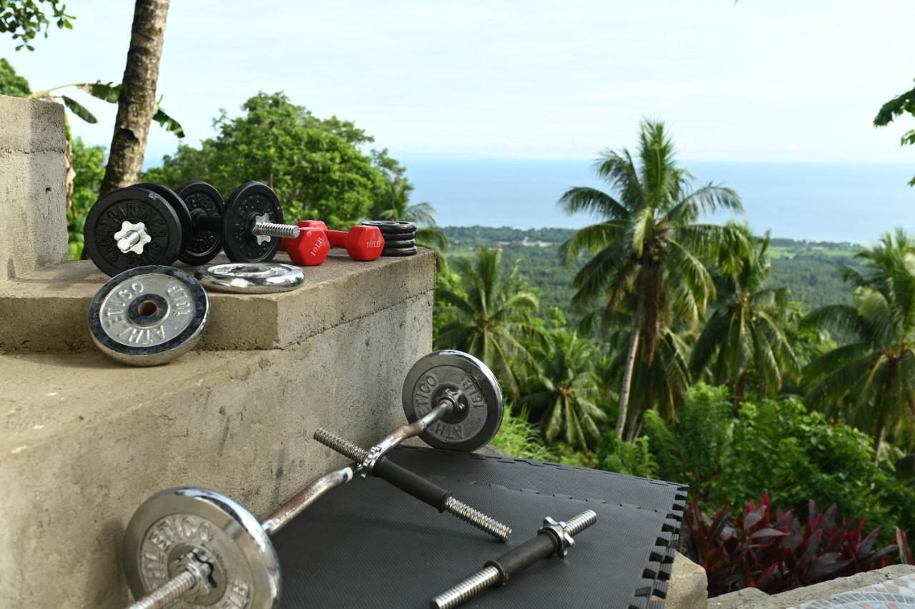 דירות ממבג'או The Balcony Of The Camiguin Island מראה חיצוני תמונה